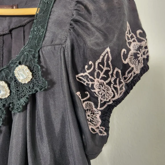 Anthropologie Hazel Embroidered Jeweled Black Top (S) - Picture 5 of 5